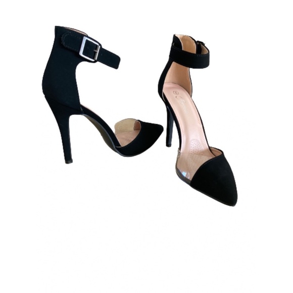 Pointed Toe Ankle Strap Stiletto Pumps - Picture 5 of 5